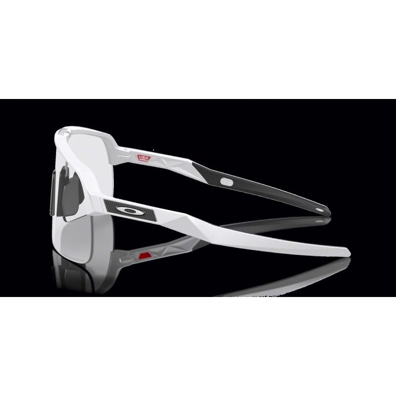 Oakley Sutro Lite