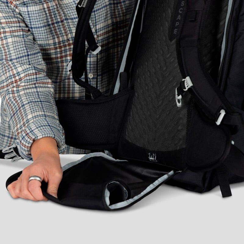 Osprey Fairview 55
