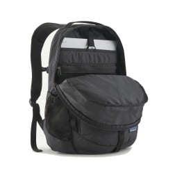 Patagonia Refugio Day Pack 26L